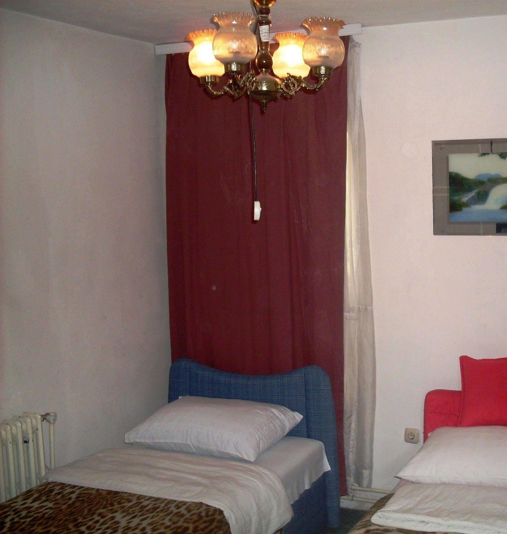 Hostel Gonzo Sarajevo Exterior photo